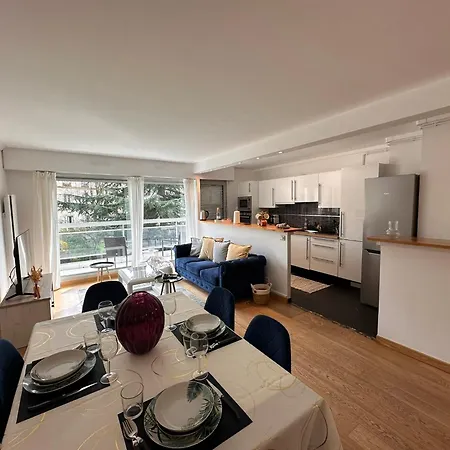Cosy Apartment At Gates Of Paris Vincennes Buitenkant foto