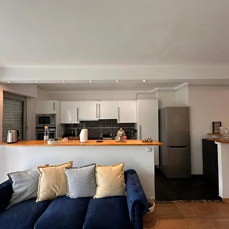 Cosy Apartment At Gates Of Paris Vincennes Buitenkant foto